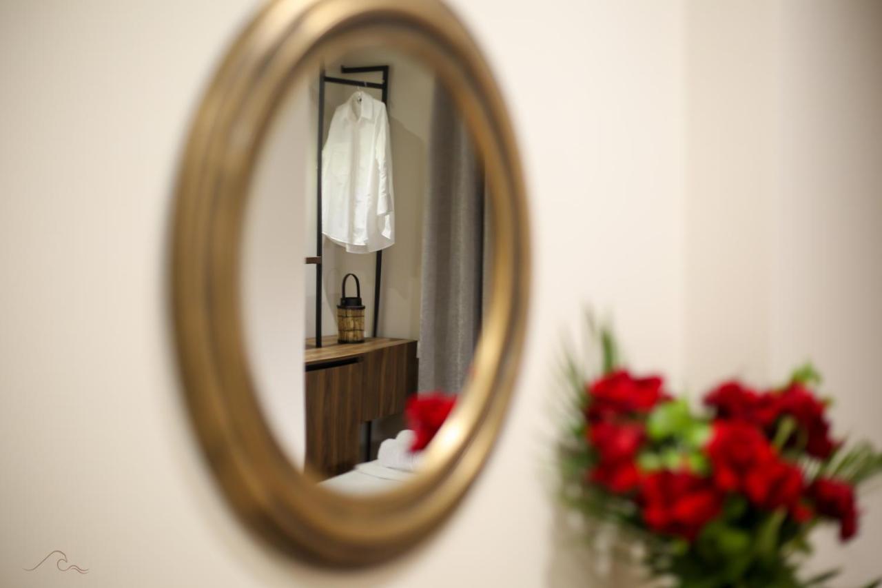 Hotel Libertas Вльора Екстер'єр фото