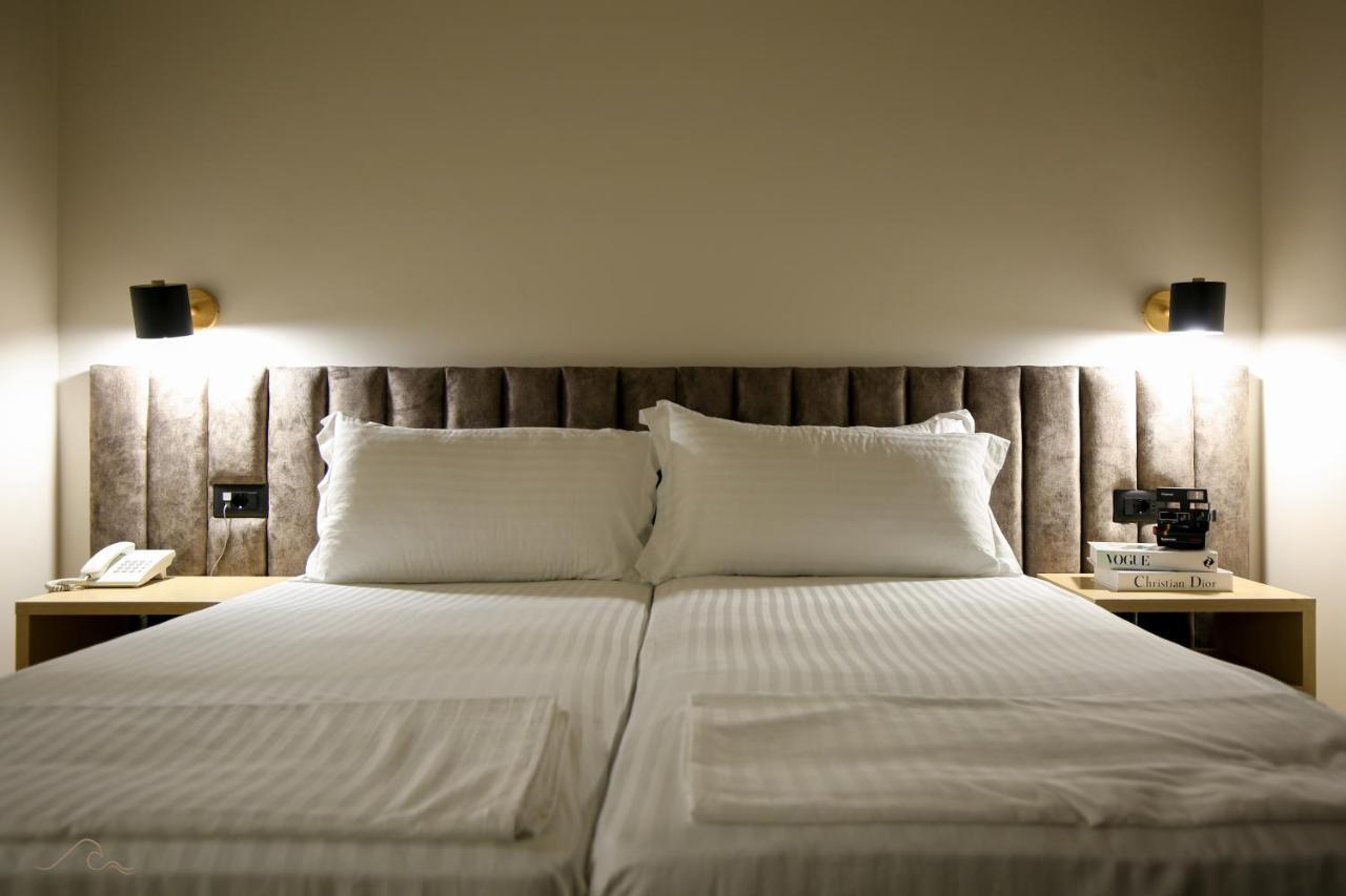Hotel Libertas Вльора Екстер'єр фото