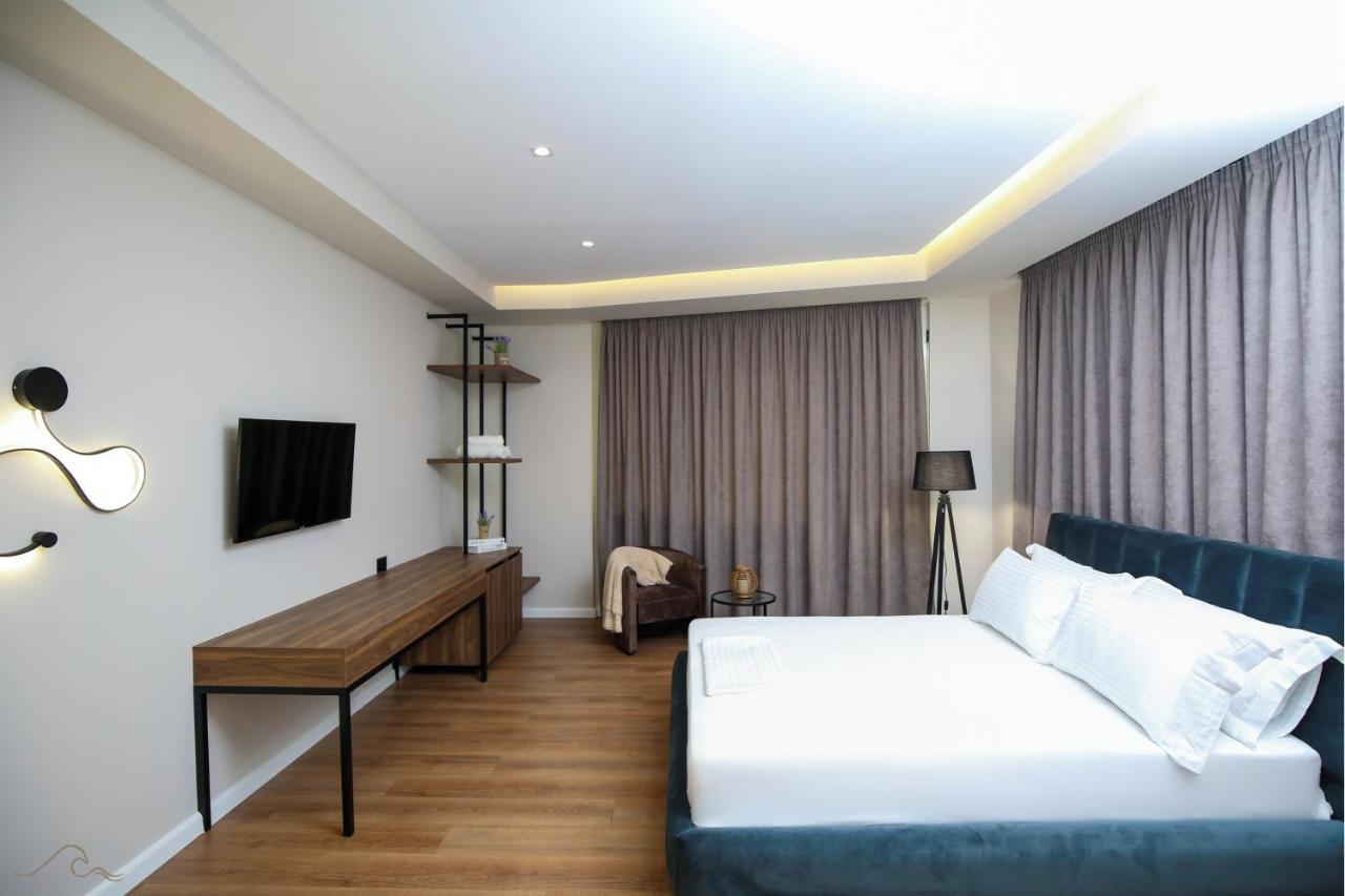 Hotel Libertas Вльора Екстер'єр фото