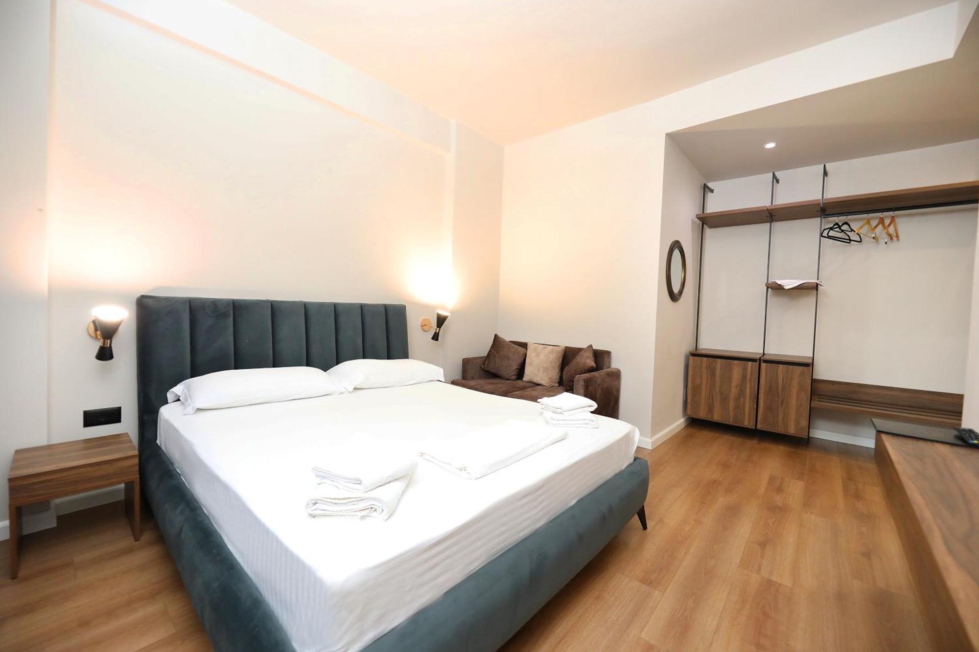 Hotel Libertas Вльора Екстер'єр фото
