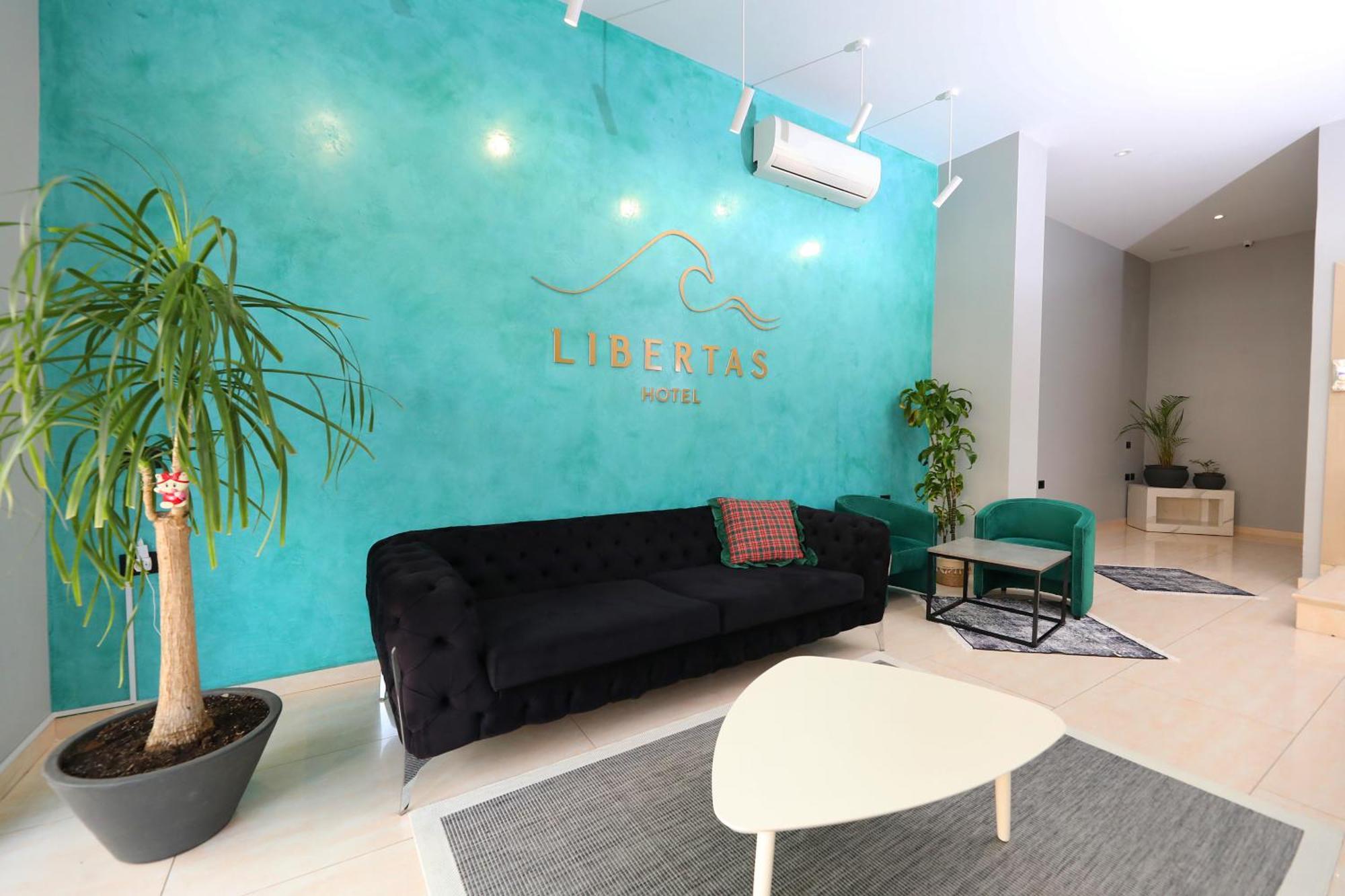 Hotel Libertas Вльора Екстер'єр фото
