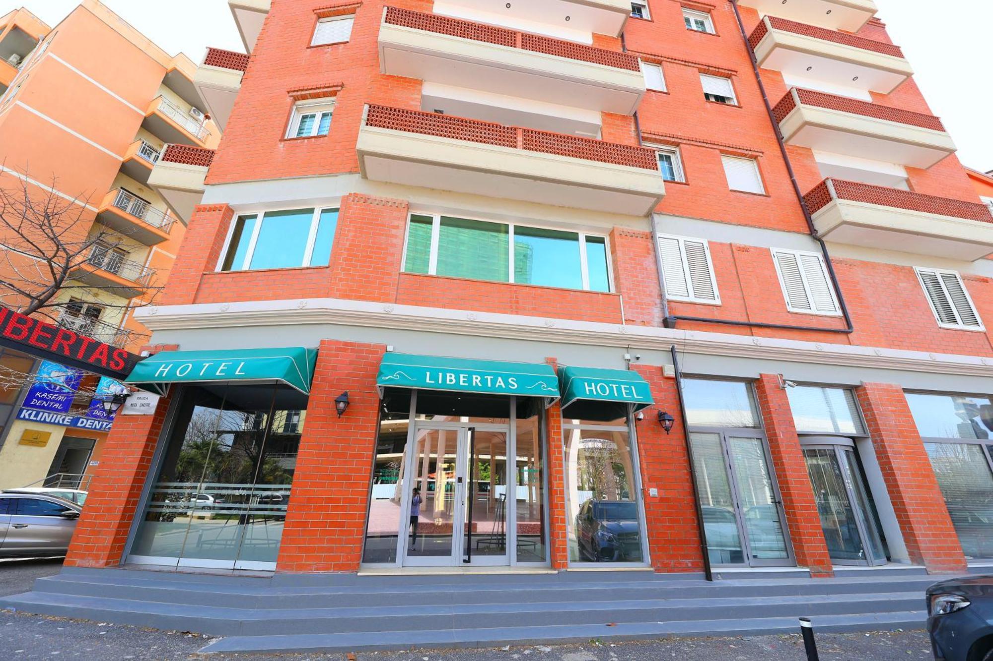 Hotel Libertas Вльора Екстер'єр фото